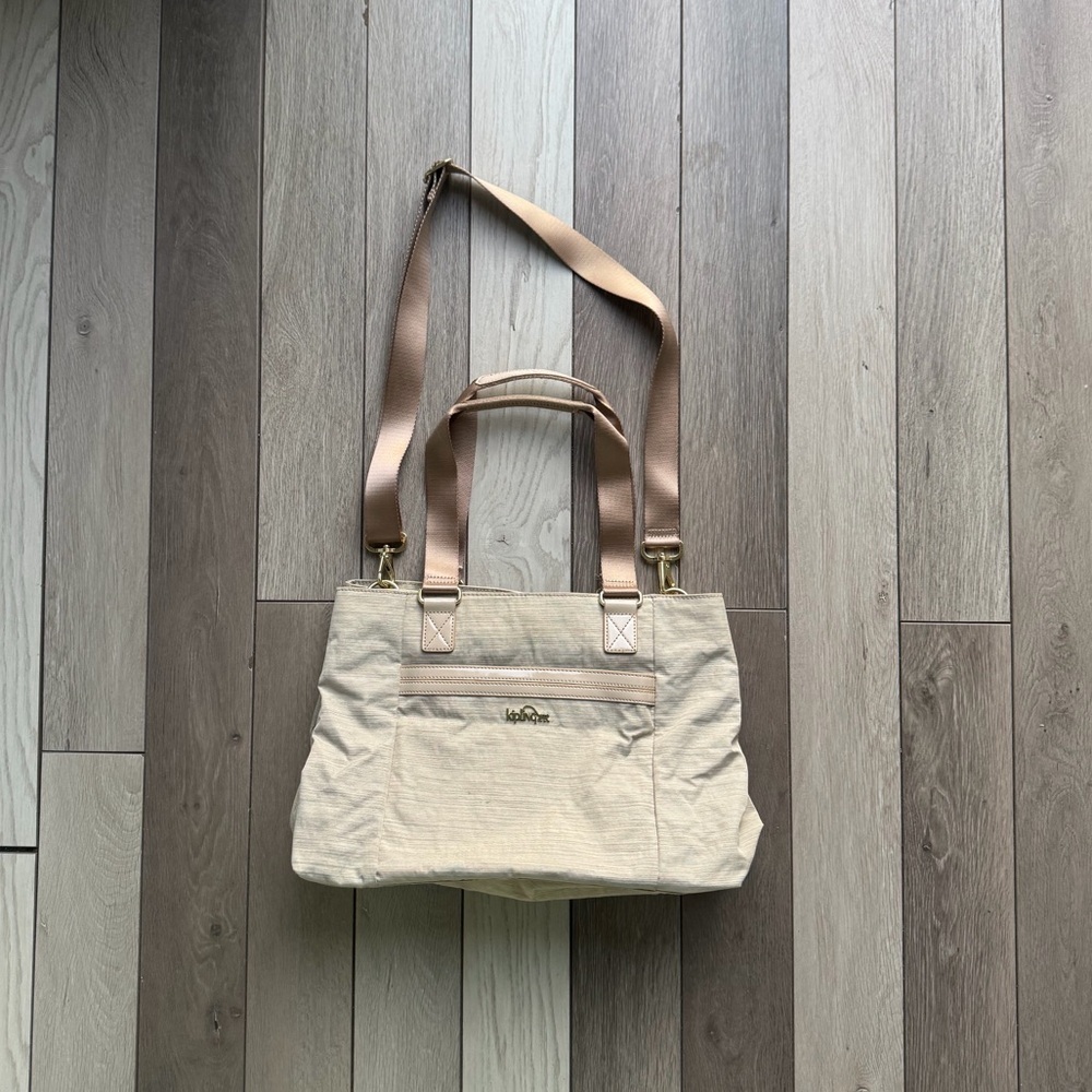 Kipling Kellyn Dubgepatco Dune Beige Tote Shoulder Bag Patent